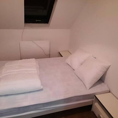 Agreable Maison De Pecheurs Avec Parking Gratuit. Grand-Fort-Philippe Exterior foto